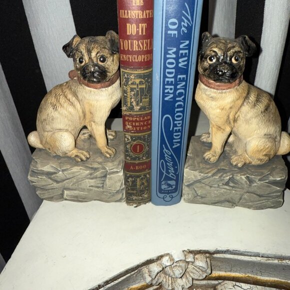 VTG 1990s Chrisdon Pug Realistic Resin Dog Sculpture Indoor Outdoor Expo Inc MCM - Picture 4 of 15